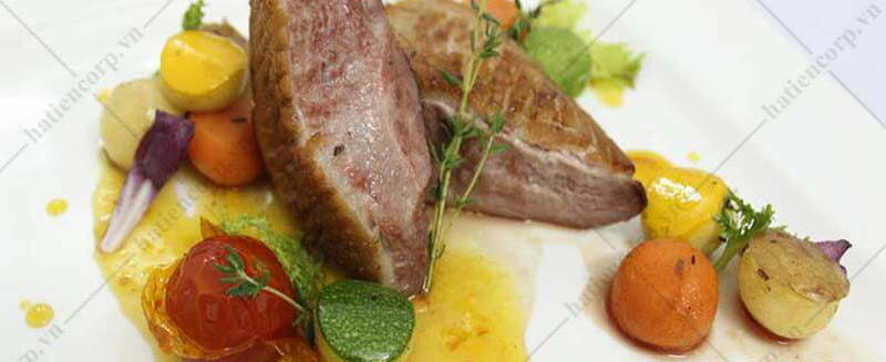 Món ăn chế biến từ bếp âu