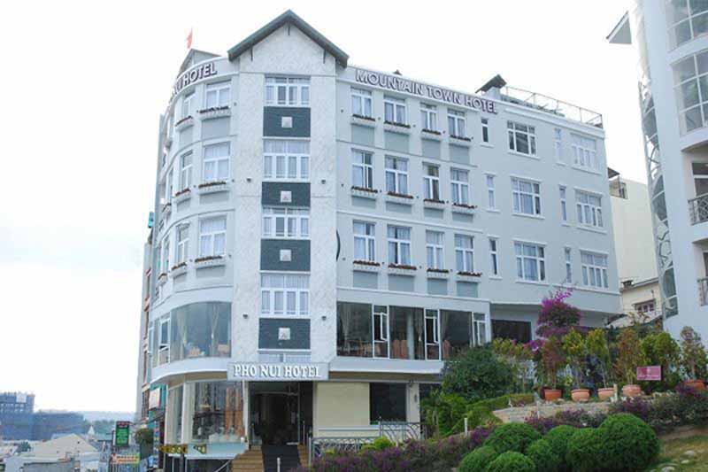 bếp nhà hàng khách sạn