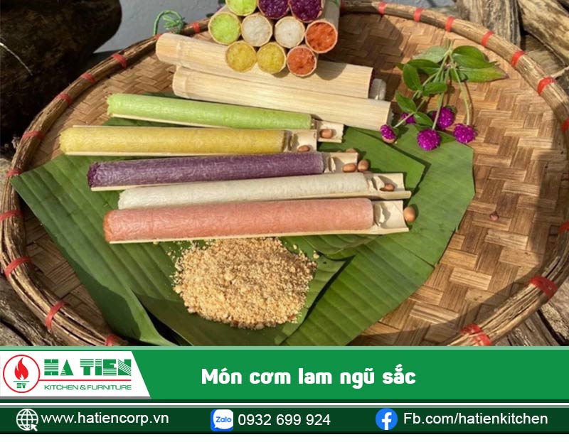 Món cơm lam ống tre ngũ sắc hấp dẫn