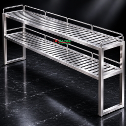 Kệ thanh 2 tầng đặt trên bàn có lan can