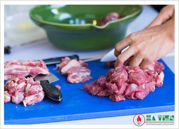 Cách tránh lây nhiễm chéo trong bếp