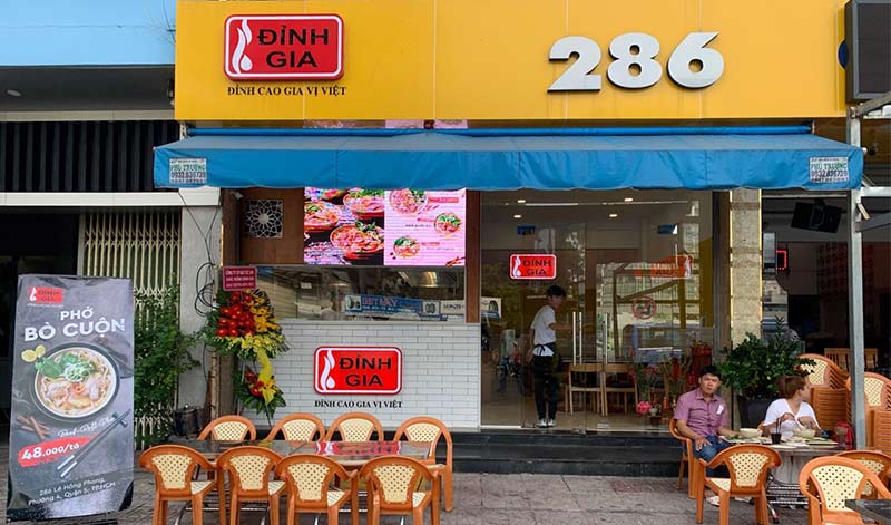 quán phở Đỉnh Gia