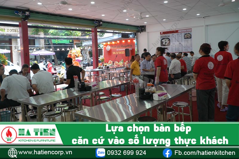bàn bếp nhà hàng 4
