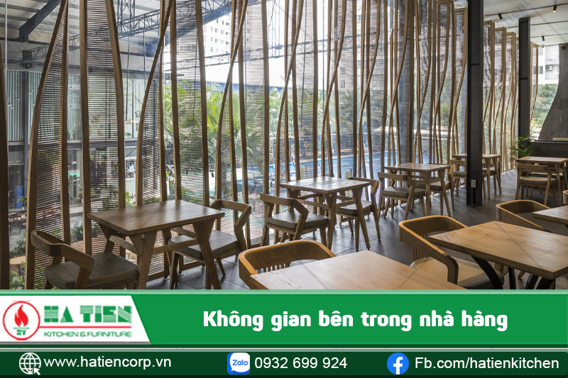 Không gian bên trong nhà hàng