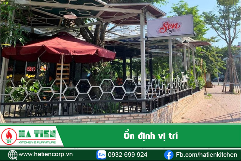 Nên thuê mặt bằng mở quán cafe sân vườn nhỏ dài hạn với hợp đồng rõ ràng