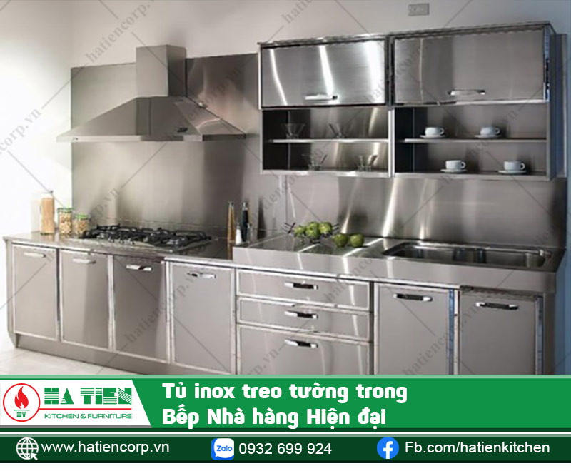 Tủ inox treo tường trong khu bếp