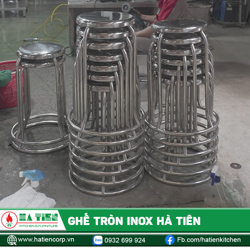 Liên hệ ngay số Hotline 0932.699.924 để có những sản phẩm ghế tròn inox tốt nhất