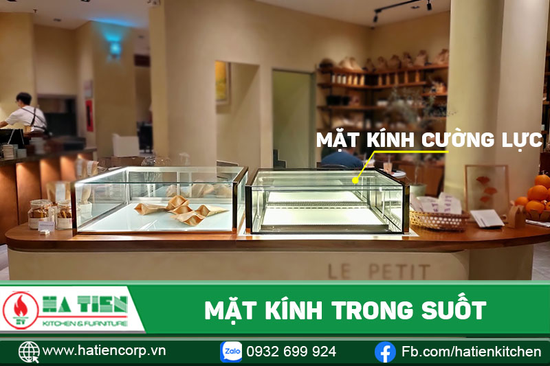 tủ bánh kem mặt kính