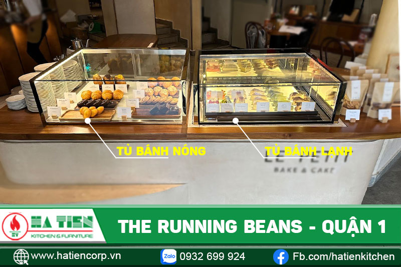 Tủ kính trưng bày bánh được dùng trong các nhà hàng cafe